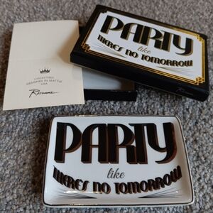 Rosanna Collectible Black and Gold Party Plate